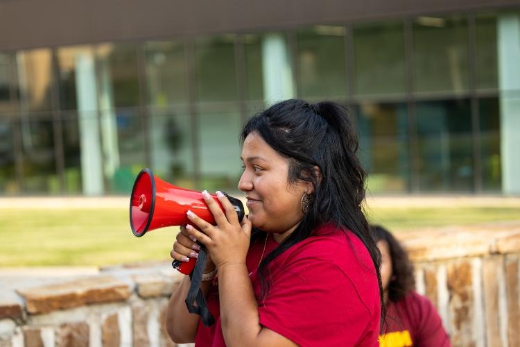 orozco-bullhorn-3.jpg